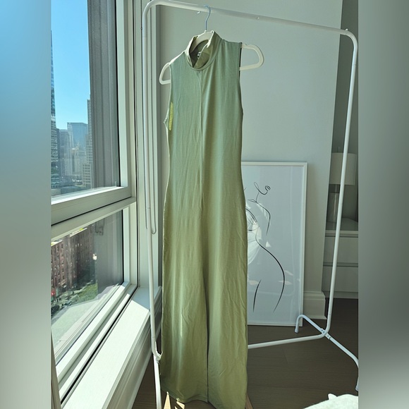 Reformation Dresses & Skirts - BNWT Reformation Long AXTON Mockneck Knit Dress With Slit - Artichoke